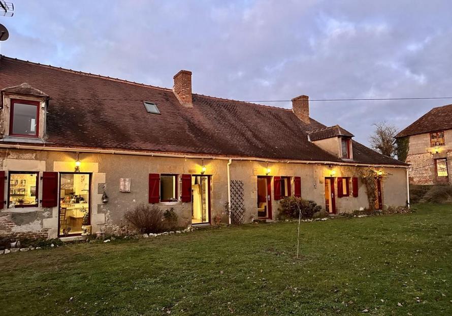 Gite Des Fours Agonges Kültér fotó